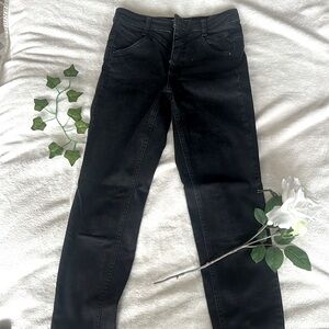 LIKE NEW We The Free Black Skinny Jeans with Stitching Detail (26)
